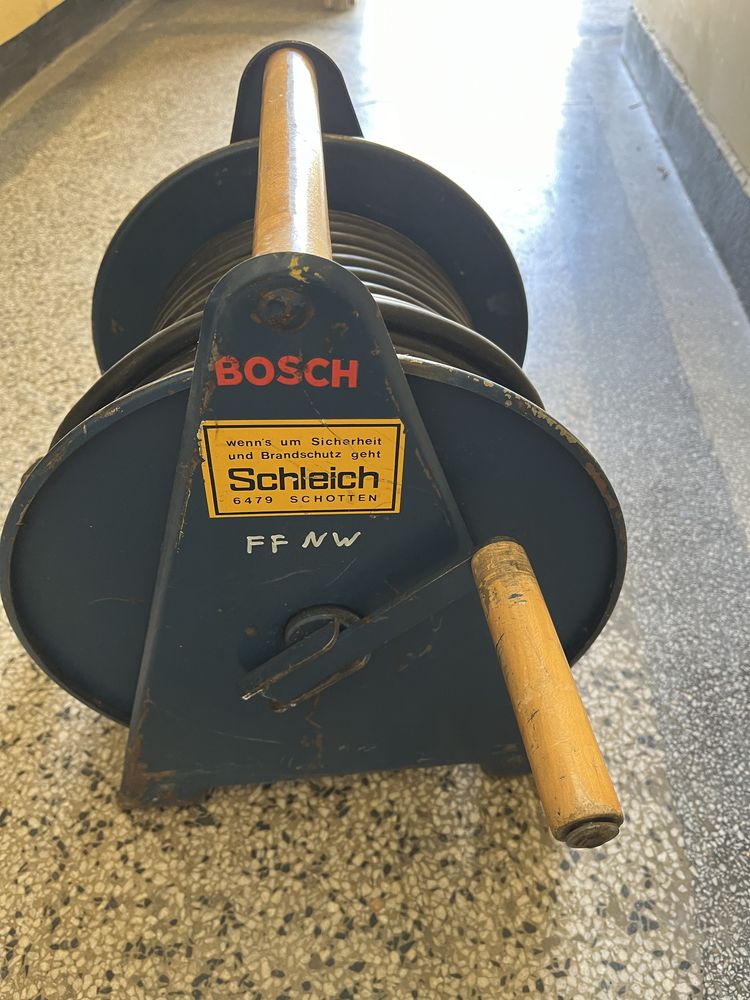 50 м удалжител BOSCH