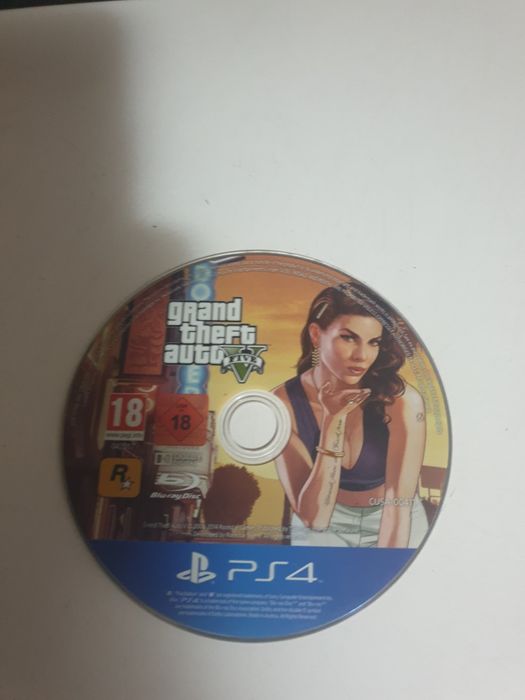 PS4 slim 500GB cu GTA 5