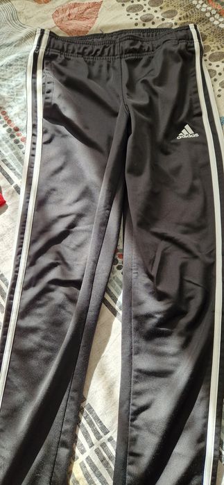 Анцунг за момиче адидас