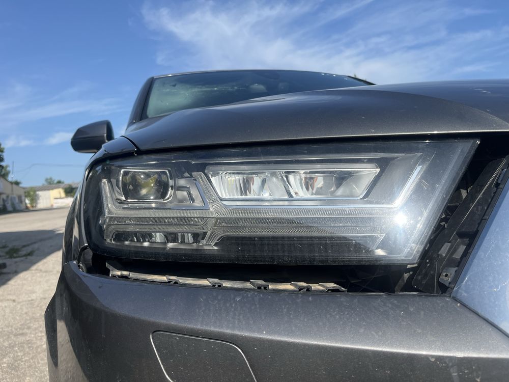 Audi Q7 4M 3.0T CRE на части