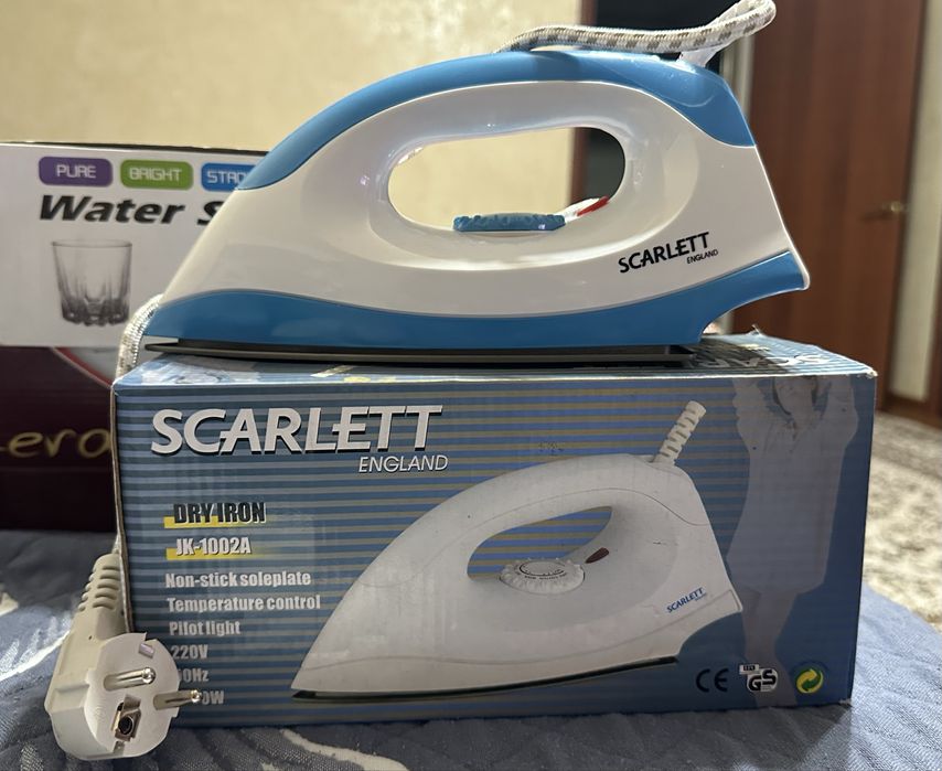 Утюг Scarlett JK-1002A