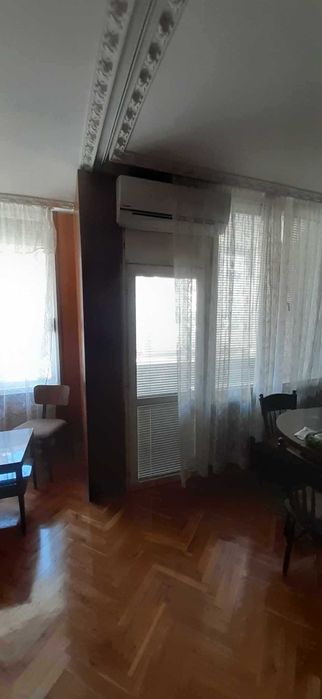Дава се под наем Тристаен апартамент в Бургас, Лазур - 93 кв.м за 357 € - Снимка #1