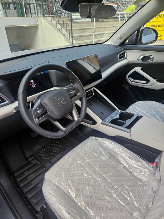 BYD YUAN UP smart drive 2025