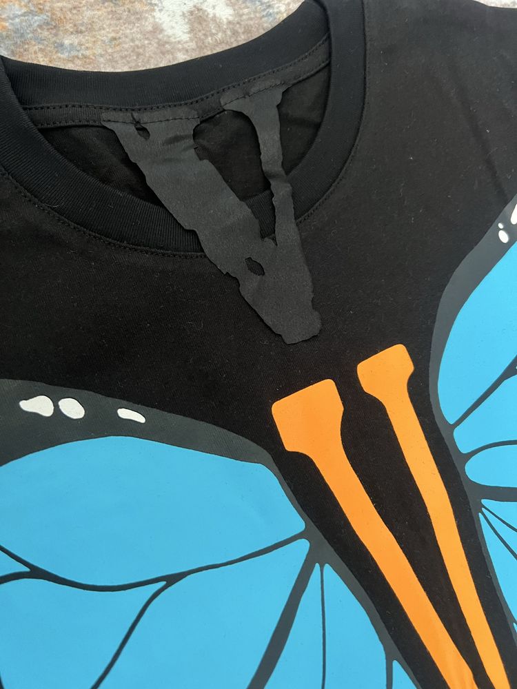 Тениска Vlone S размер