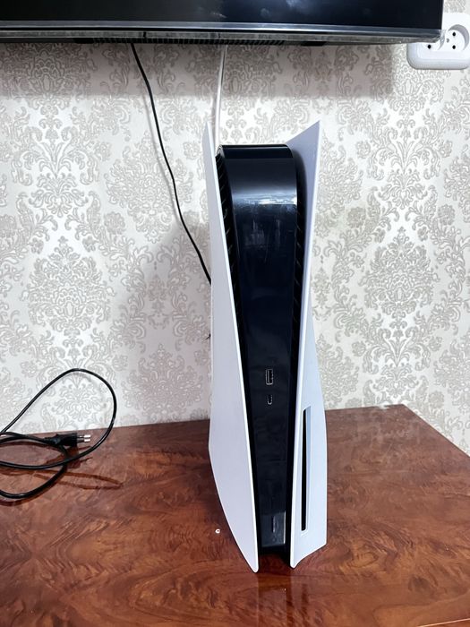 Playstation 5 с дисководом