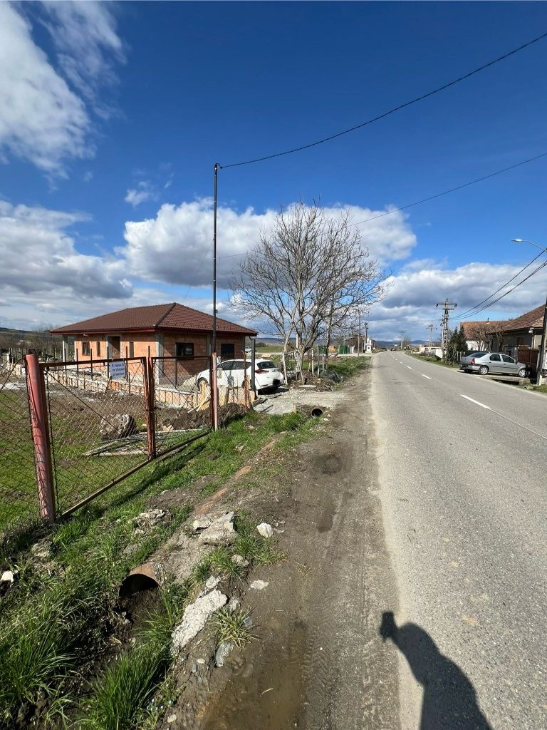 Teren  de vânzare Comuna Racovita Sibiu