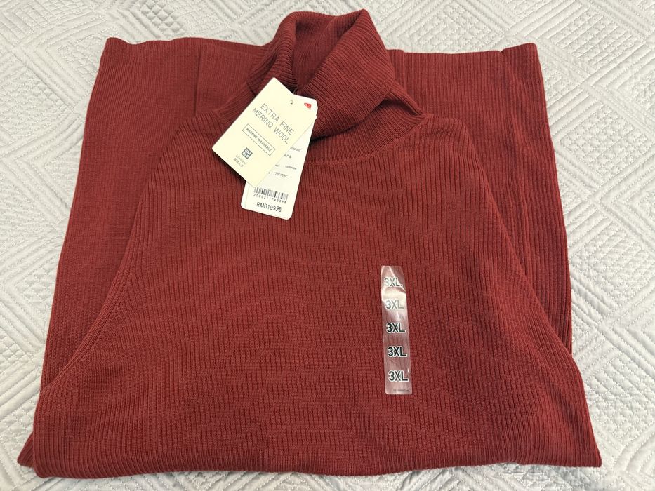 Uniqlo водолазка меринос