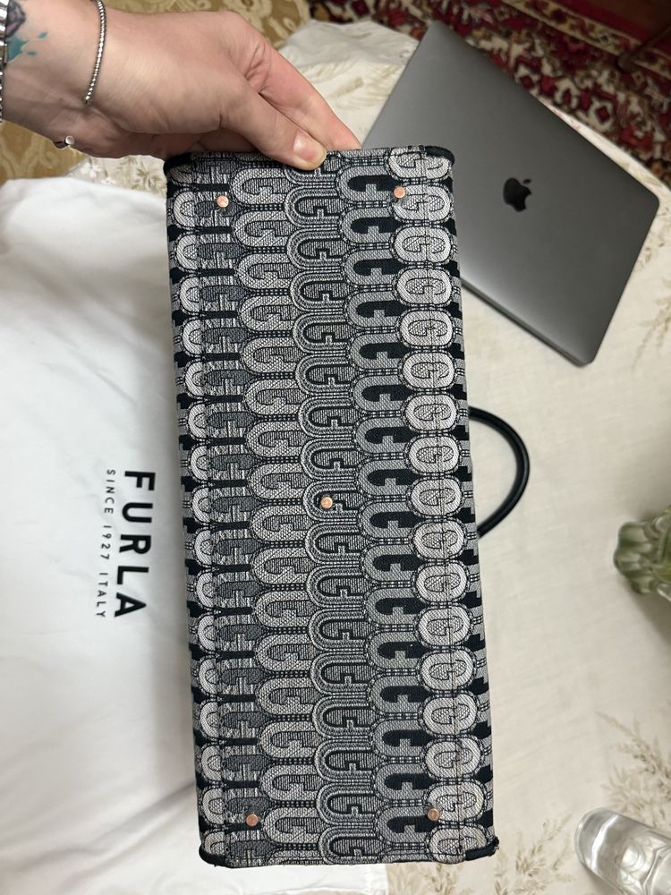 Сумка FURLA оригинал