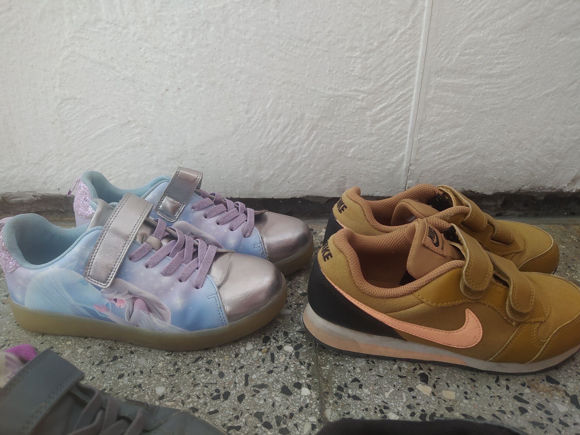 Маратонки Adidas ,Karrimor, Nike,Under Armour