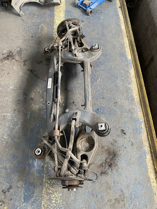 Punte spate completa mercedes w204 c207 s204 c204