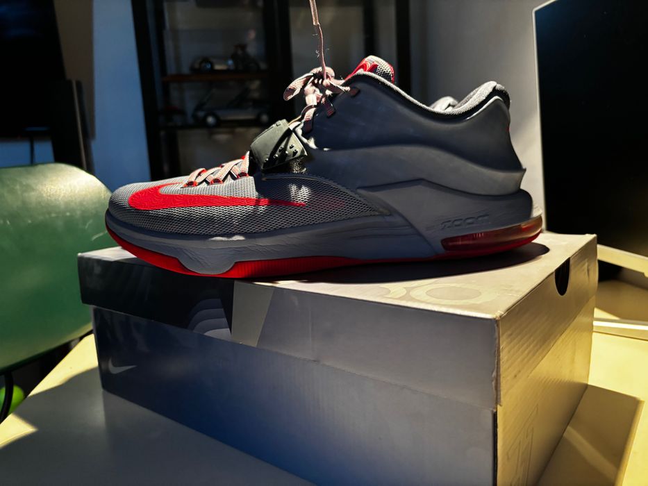 NIKE KD VII 7 GS Kevin Durant calm Befor Storm HYPER PUNCH