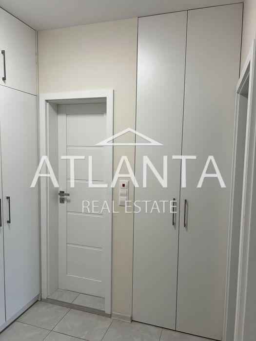 Продава се Двустаен апартамент в Варна, Бриз - 66 кв.м за 3000 €/кв.м - Снимка #10