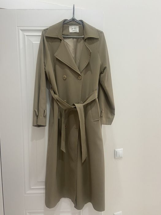 Продам плащ 5000тг