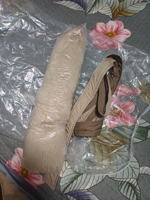 Kurtka sotiladi. Yangi. Kiyilmagan