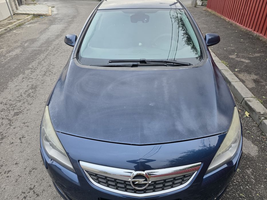 Opel Astra J 1.7 CDTI, 2012, 227.000 km, Euro 5, 110 CP, 3000 €