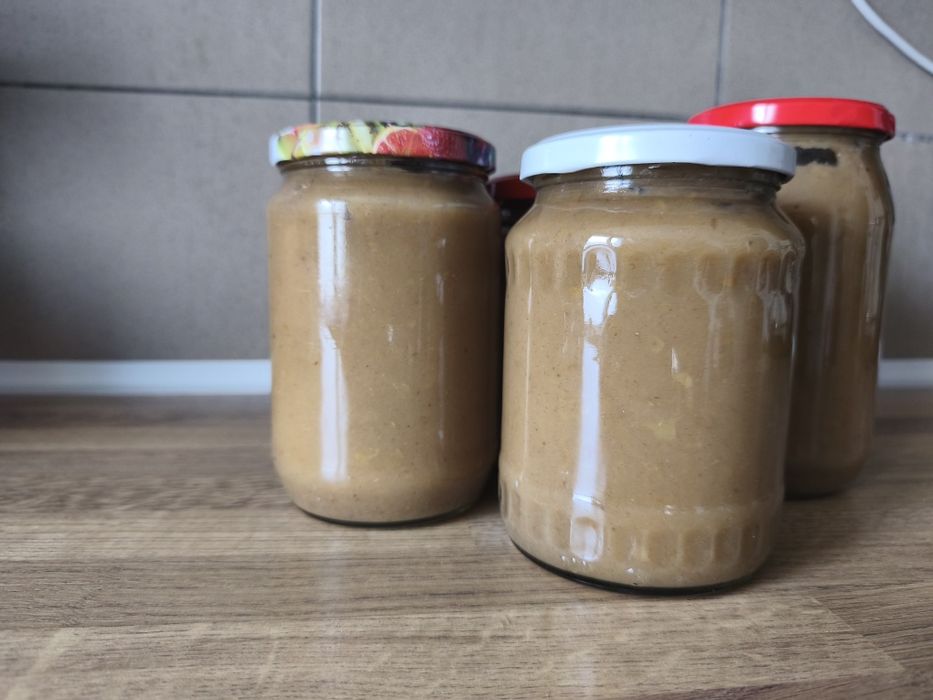 Gem de mere cu banane 25 lei