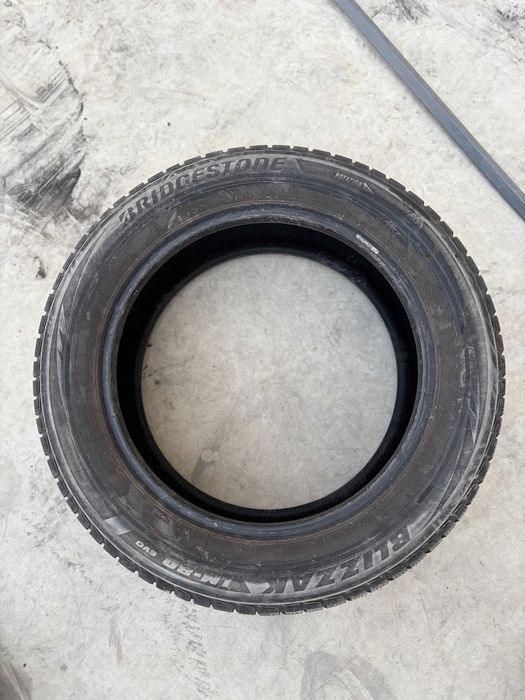 Bridgestone 225/60R18- Stare foarte buna, livrare rapida, garantie!