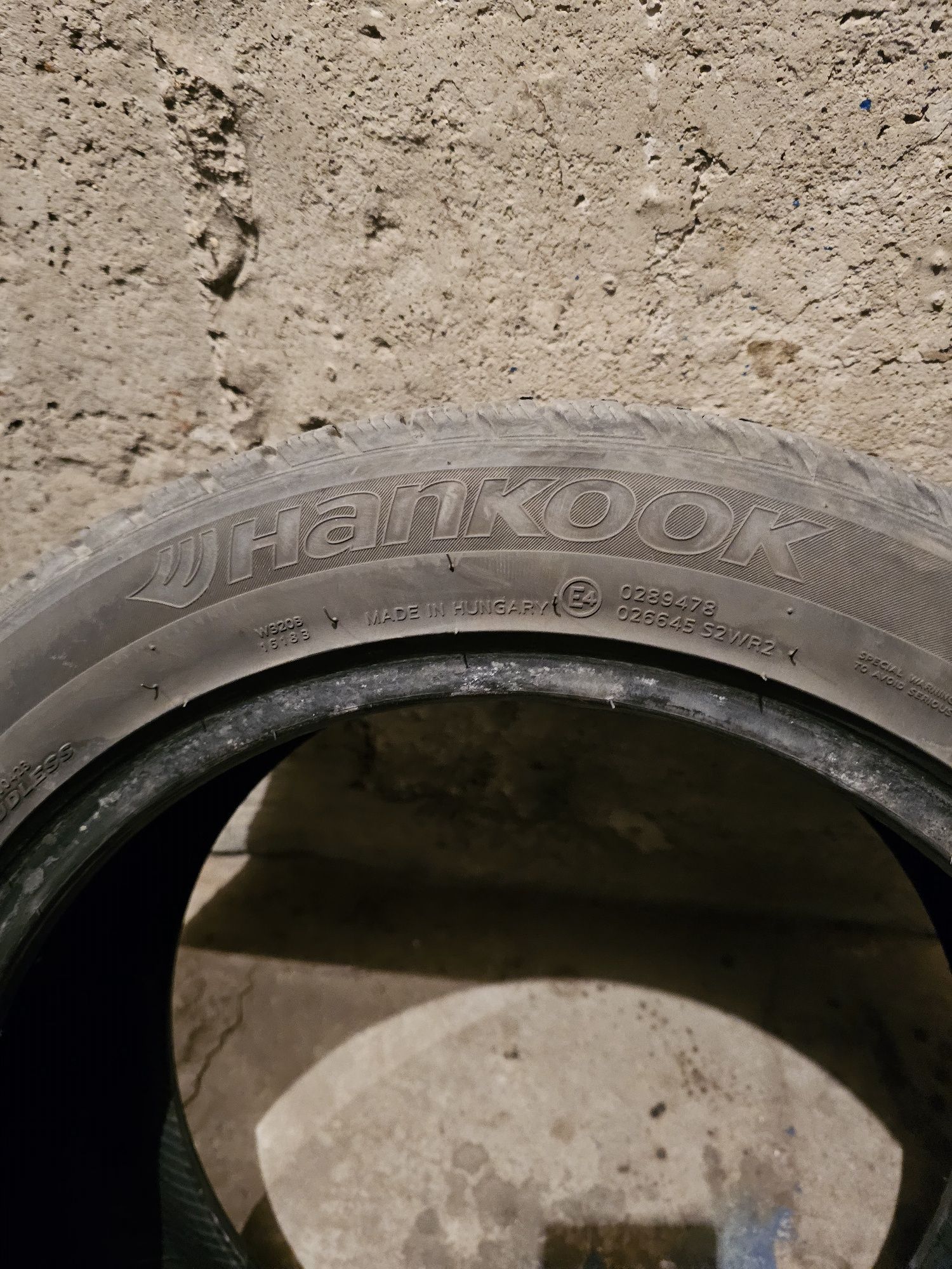 Продавам зимни гуми Hankook Runflat 225/50/17