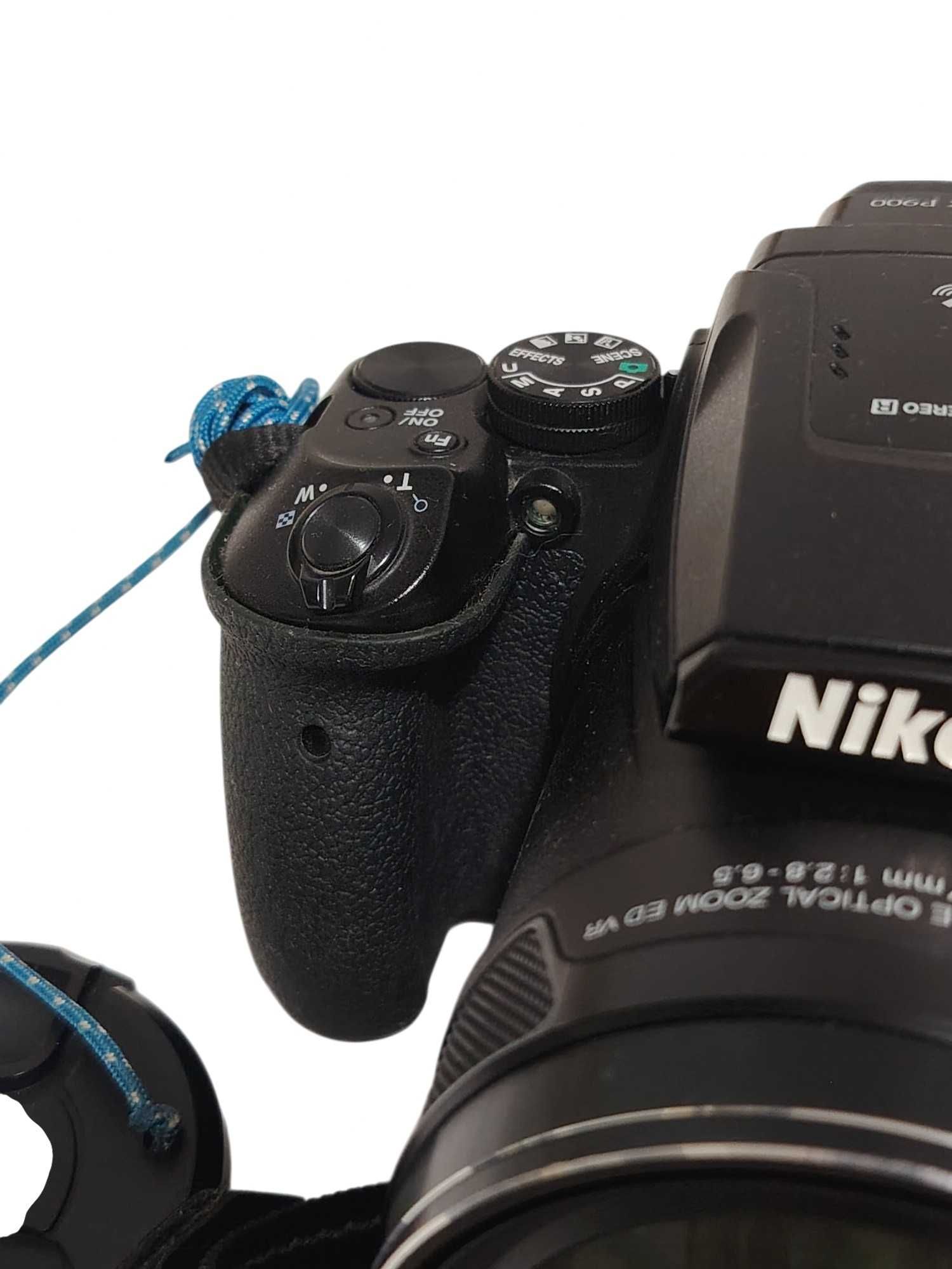 Nikon Coolpix P900