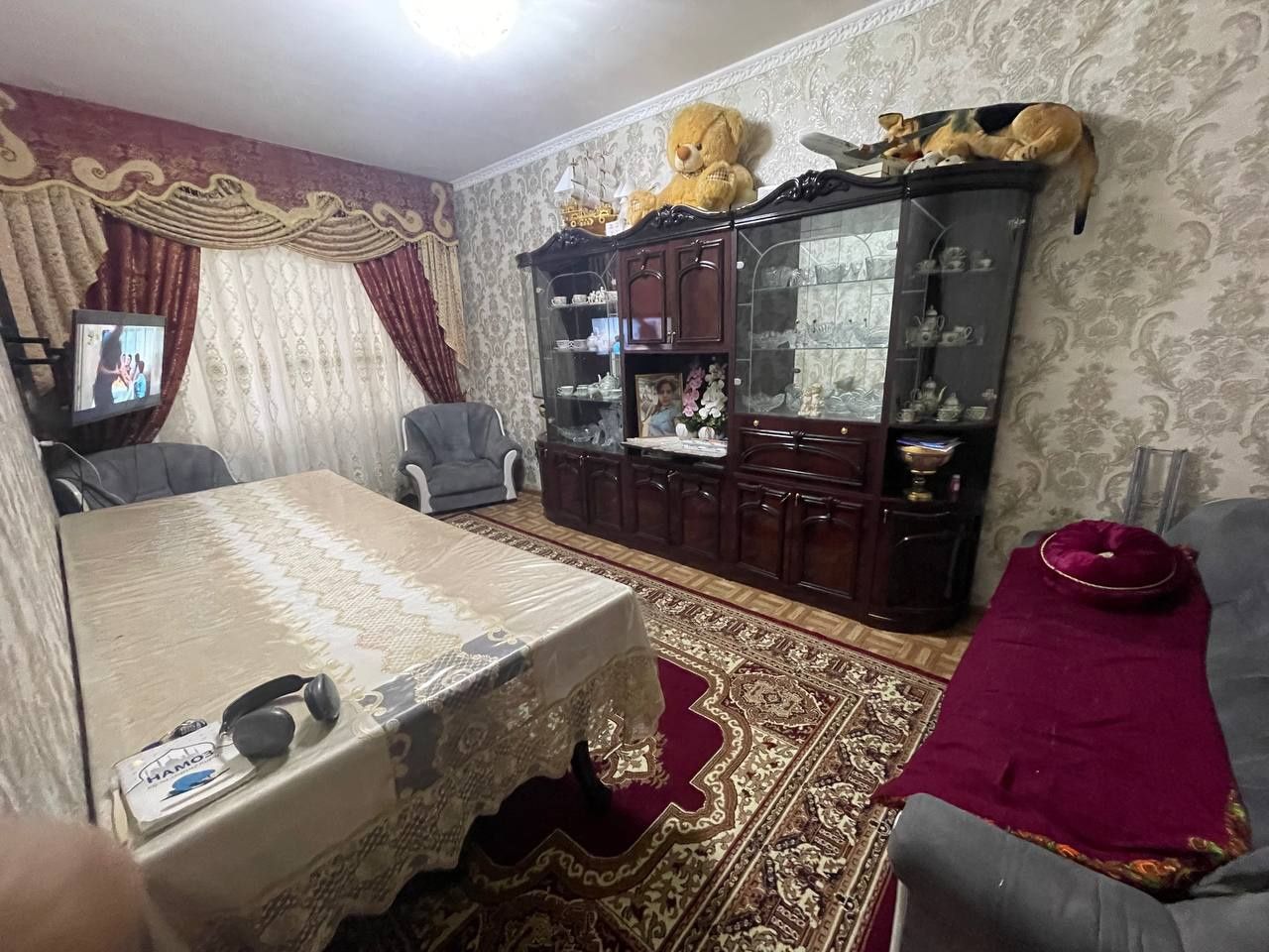 Продаёца квартира Чирчик Хим пасёлка Пед Институт