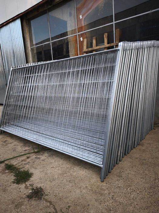 Gard mobil imprejmuire santier, panouri, garduri provizorii evenimente