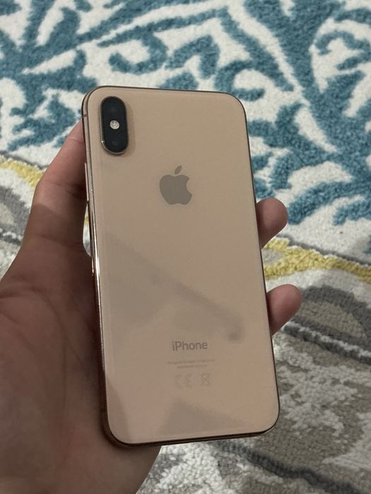 iPhone  se  Gold