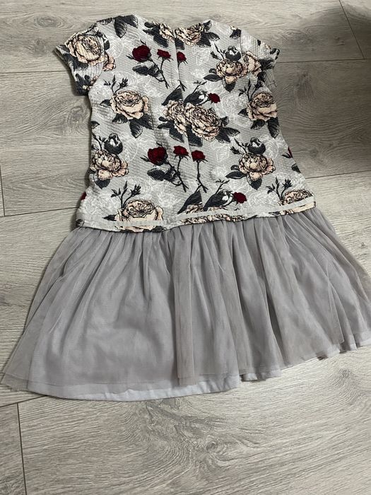 Rochie primigi fetita 6 ani, gri cu flori