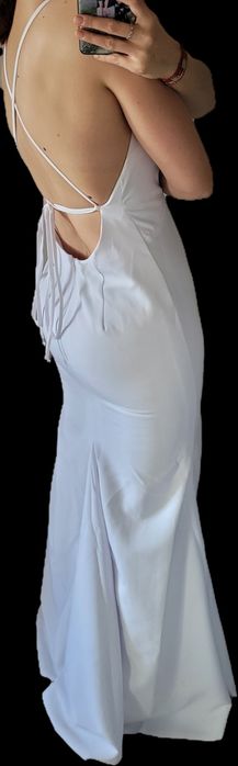 Rochie de mireasă tip sirenă fără trenă