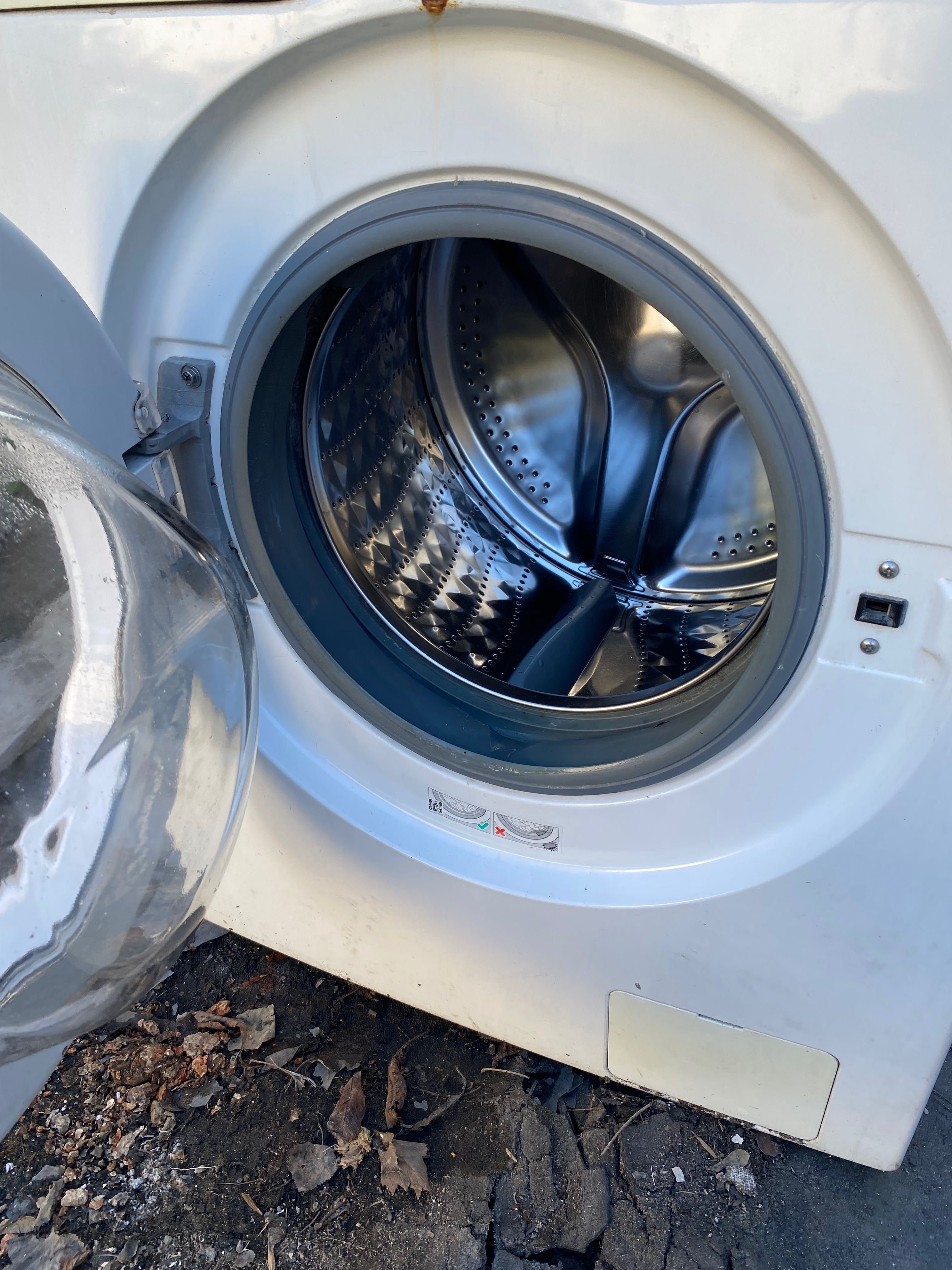 Продам стиральную машину автомат Самсунг загрузка на 8 кг