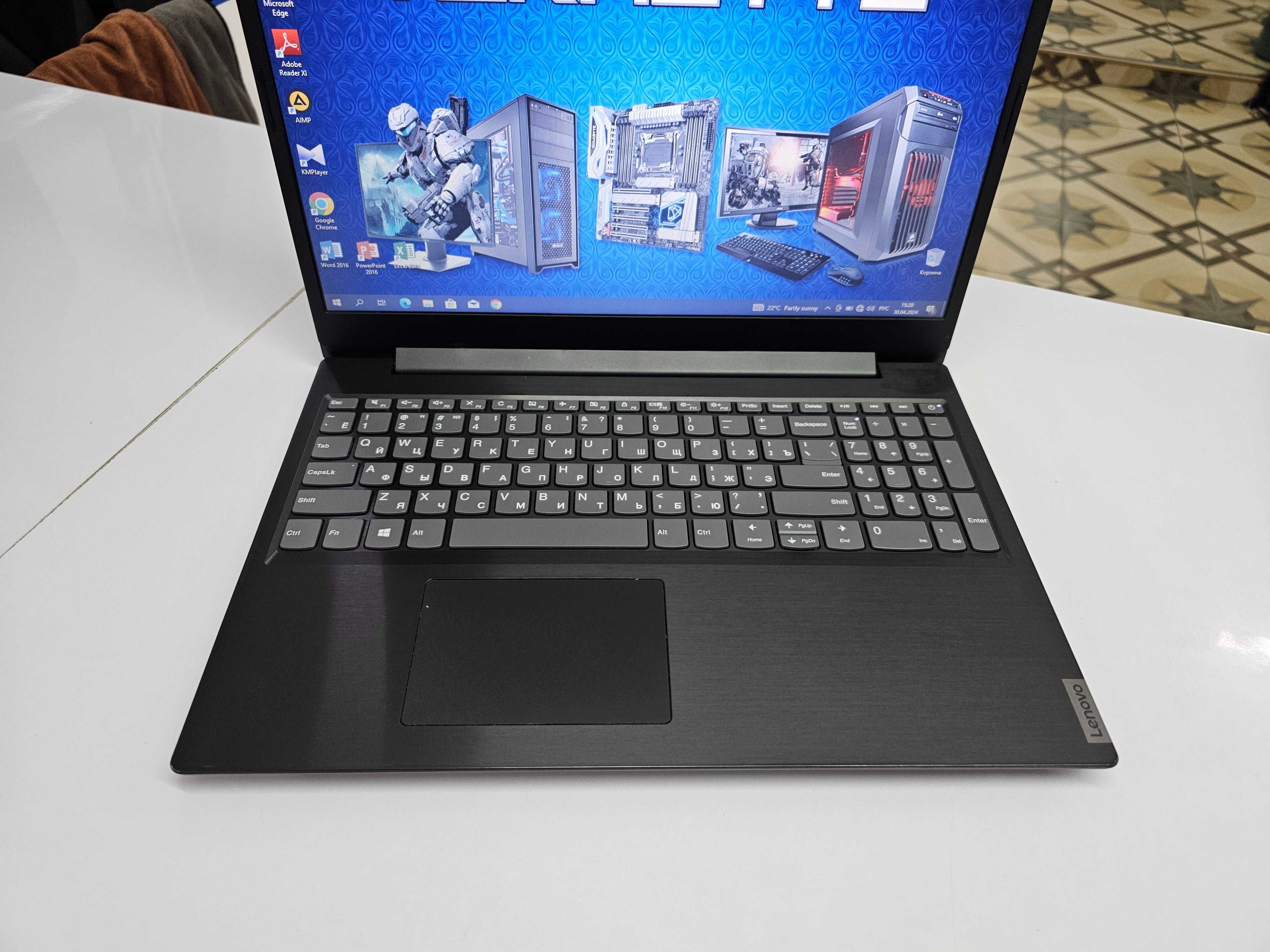 Ноутбук Lenovo(15.6")Intel Pentium 5405U+4Gb+SSD256Gb+Intel UHD