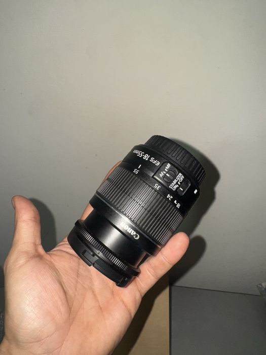 Canon Eos 1300 D Negociabil