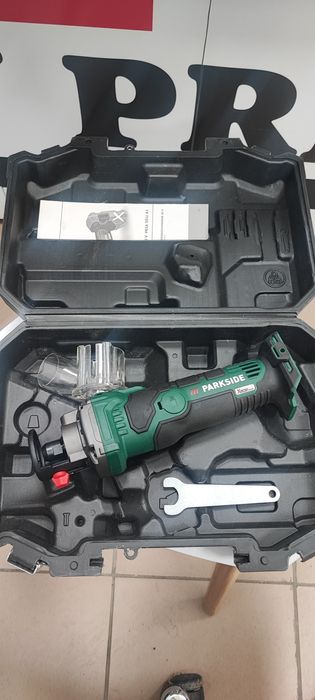 Scula multifunctionala decupat rigips Parkside 20v