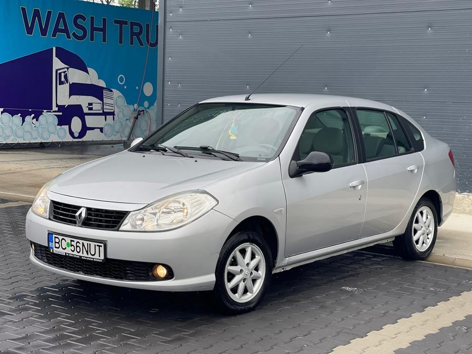 Renaul Symbol “ Ac “ 2010 “ Benzina