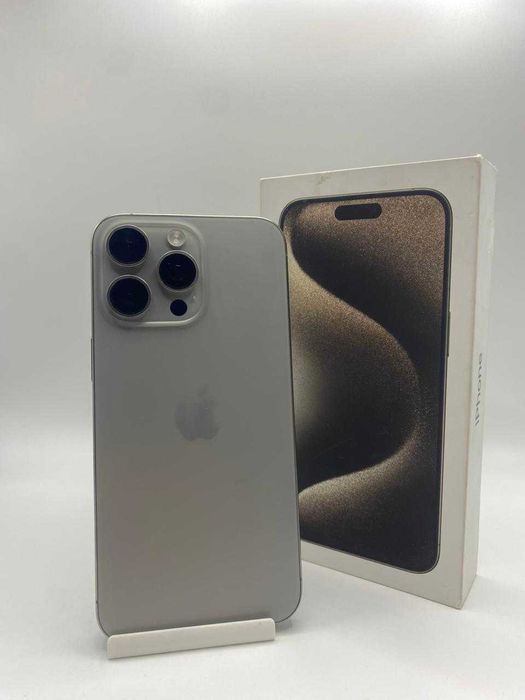 Iphone 15 Pro Max  88%Акб  256Gb  673 Цикл,есть царапины на экране