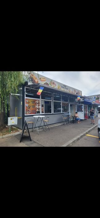 Vând baracă magazin din Sandwich și termopan