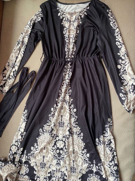 Дамски рокли, размер L, XL и XXL