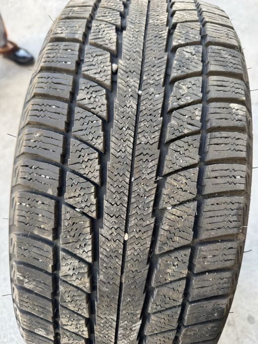 Продам балоны в отличном состоянии проехали пол сезона