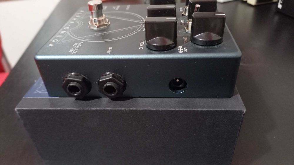 Darkglass Alpha Omega