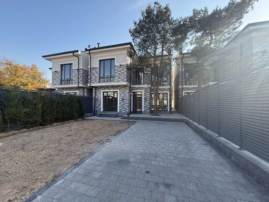 Дом Мирзоулугбекский район (Магазин Динамо)