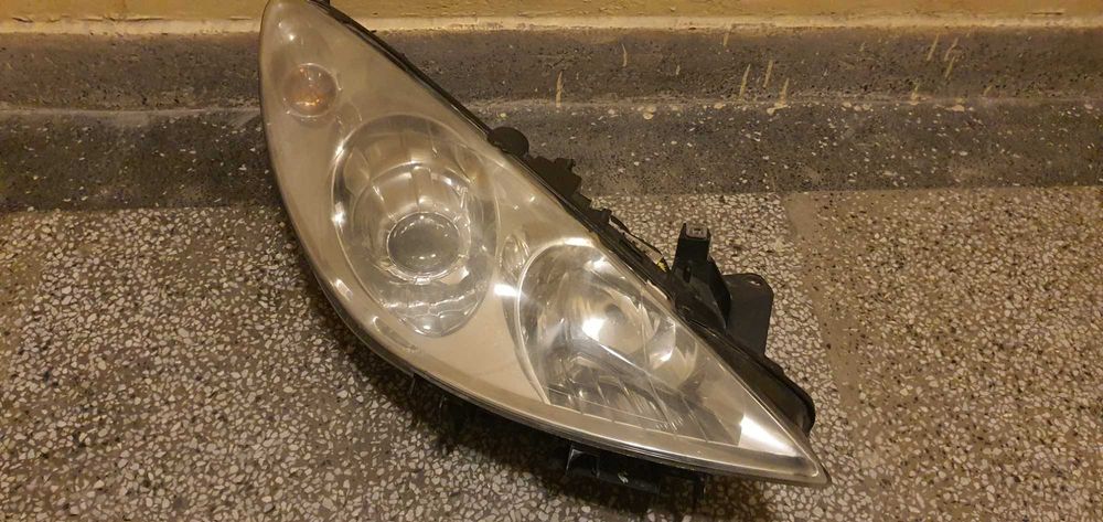 Десен Фар Пежо (Peugeot) 307 - 2007