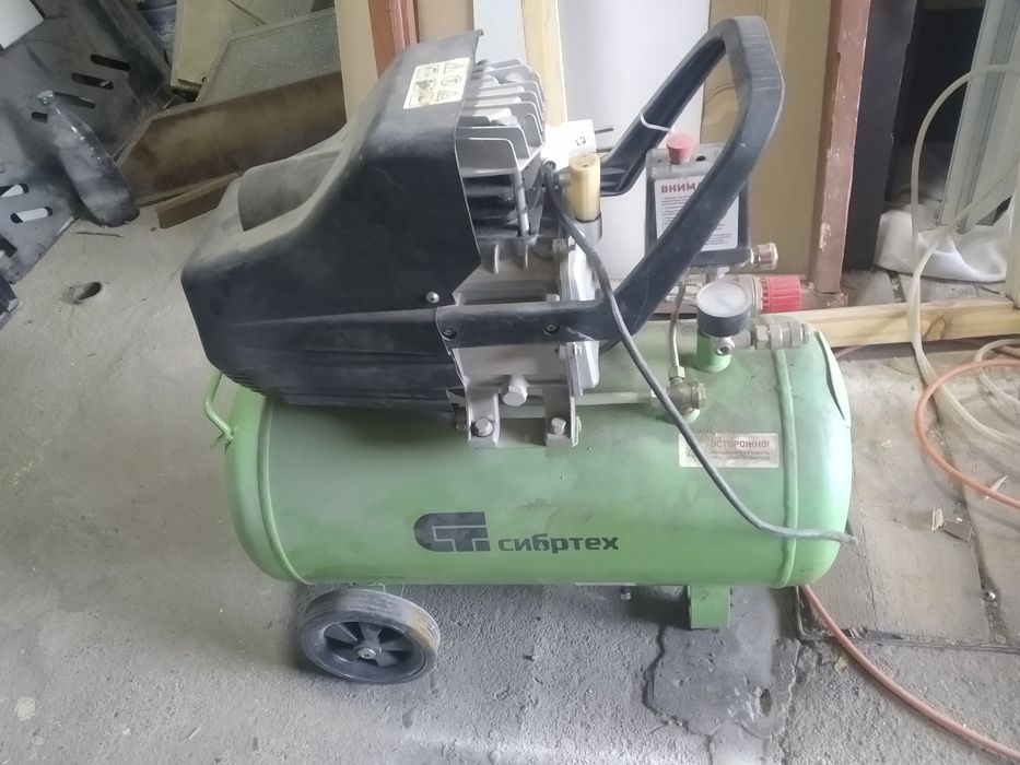 Продам компрессор