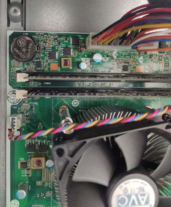 Дънна платка i5 2500K 6GB ddr3 1333 OEM охлаждане налична задна планка