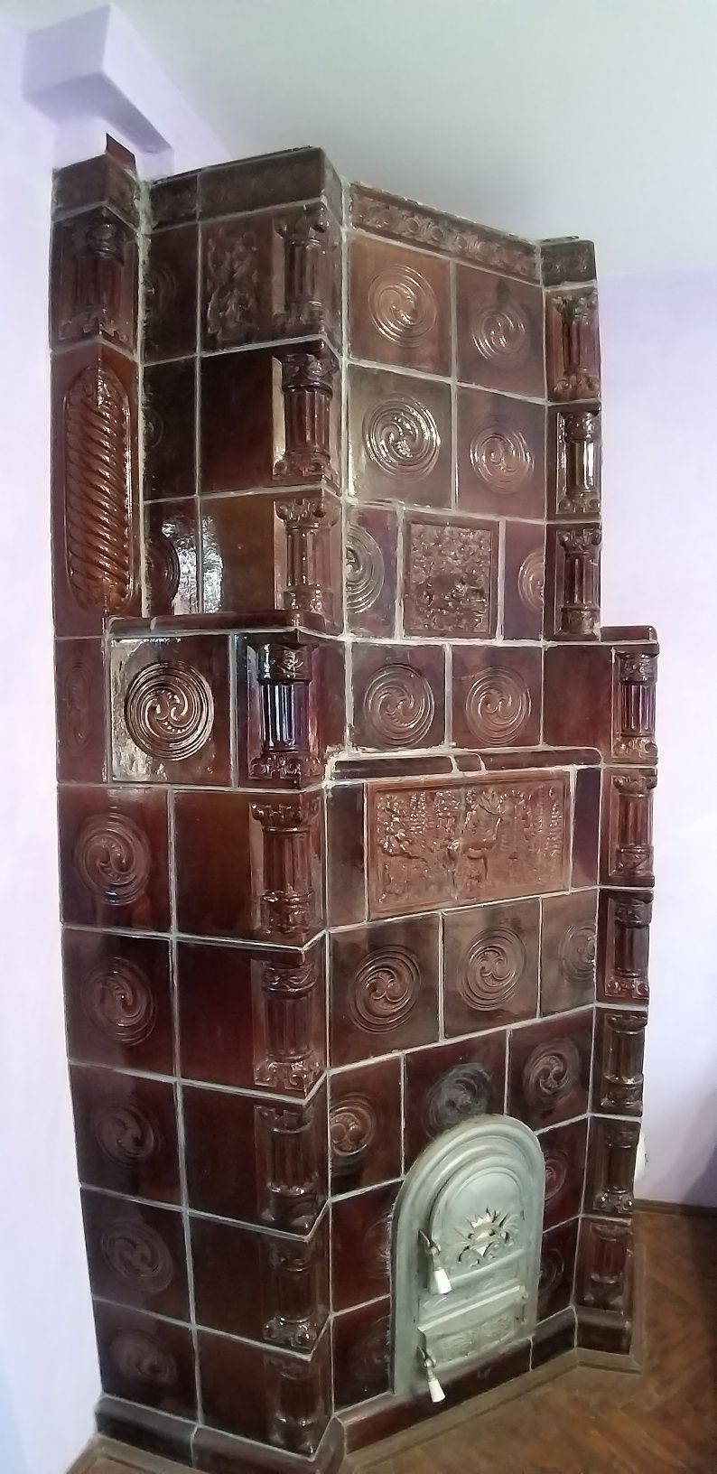 Plăci și colțar teracote