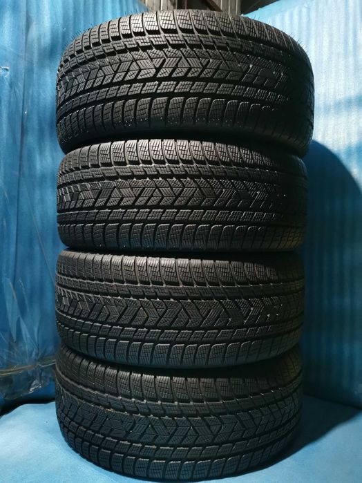 285 45 21 pirelli m+s 4 buc