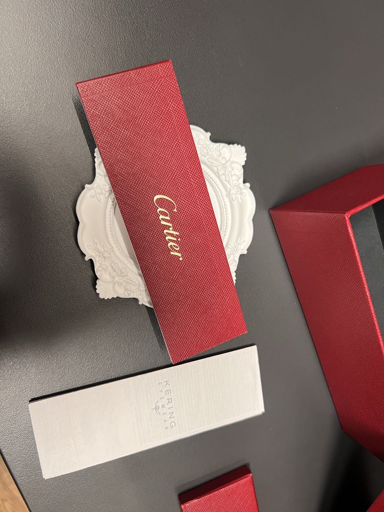 Очила Cartier с кутия 1200лв промо