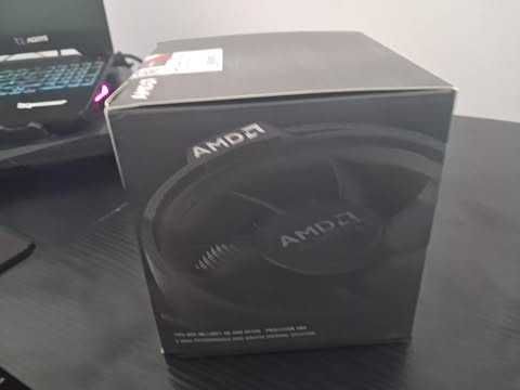 Cooler AMD Wraith Spire – ca nou, compatibil Ryzen AM4