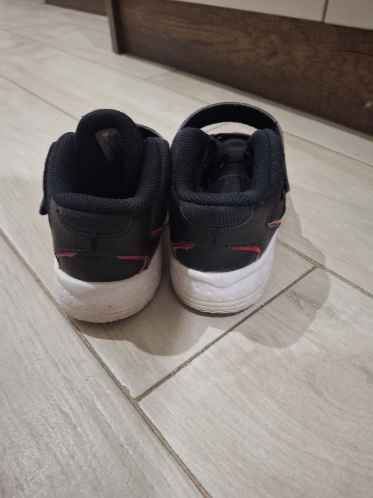 Маратонки Nike оригинални