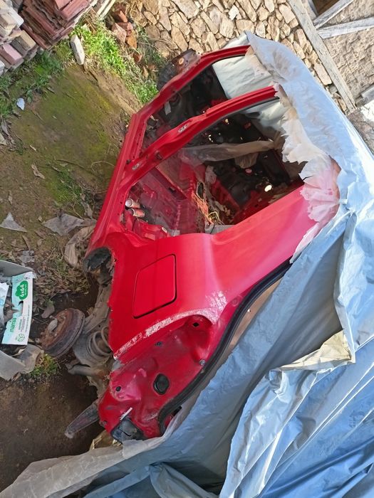 На части - Daihatsu Cuore