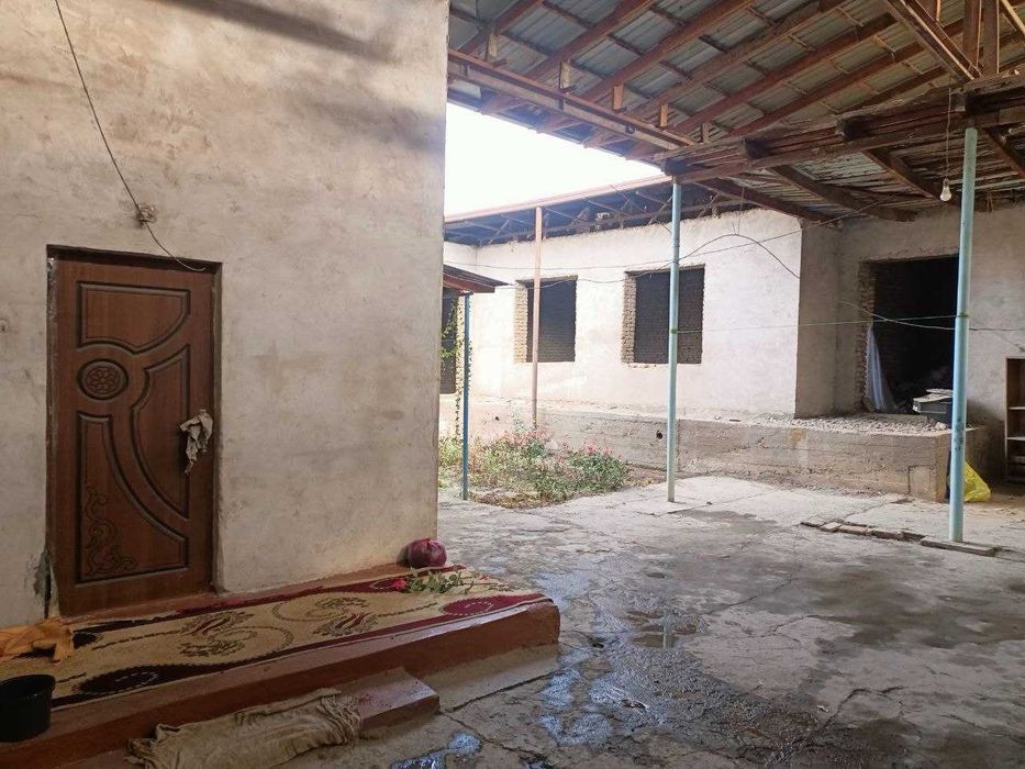 Тез!!Сотилади!!! Битта участкада иккита ховли уй Олмалик ш.