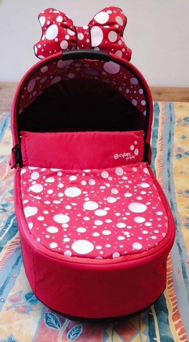 Кош за новородено Cybex Priam Carry Cot Jeremy Scott Petticoat.